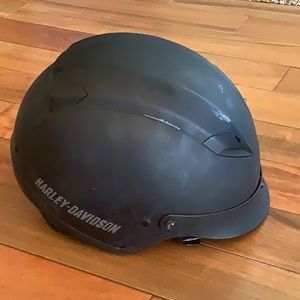 Ladies Harley Davidson helmet